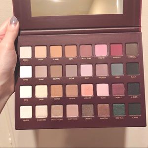 LORAC - Mega Pro Palette
